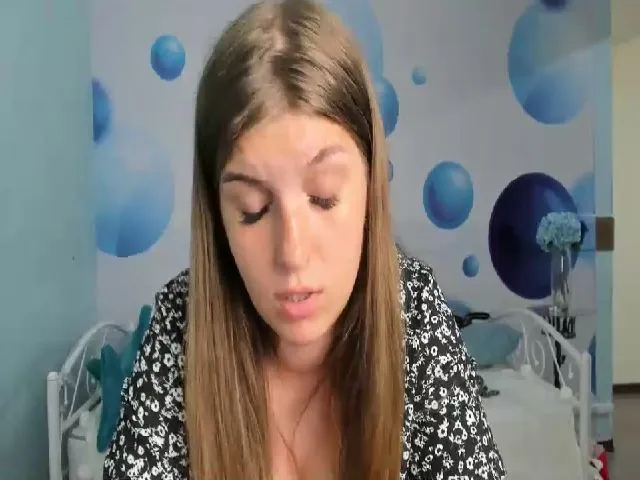 Live sex webcam photo for Mysteriousgir #263958601