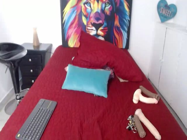 Live sex webcam photo for Manelik_benz #253588060