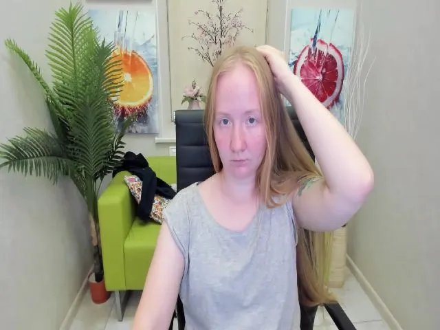 Live sex webcam photo for StunningKelly #258016968