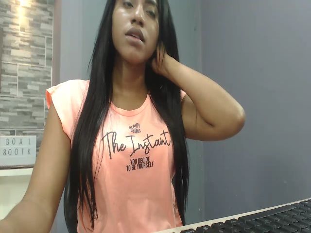 Live sex webcam photo for Saray22xx #253611241