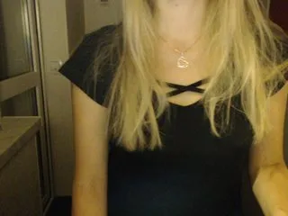 Live sex webcam photo for Lisenok-19 #240570221