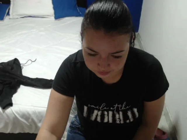 Live sex webcam photo for briannafire #255315914