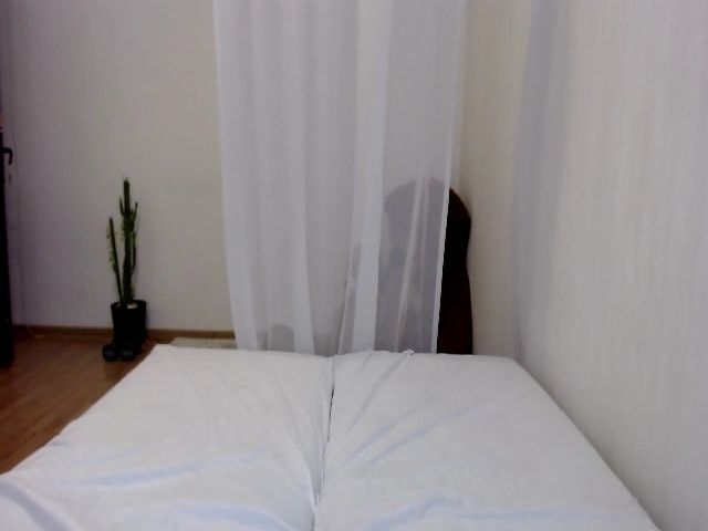 Live sex webcam photo for MySummer #254669692