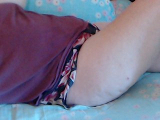 Live sex webcam photo for LisaLinny #240599628