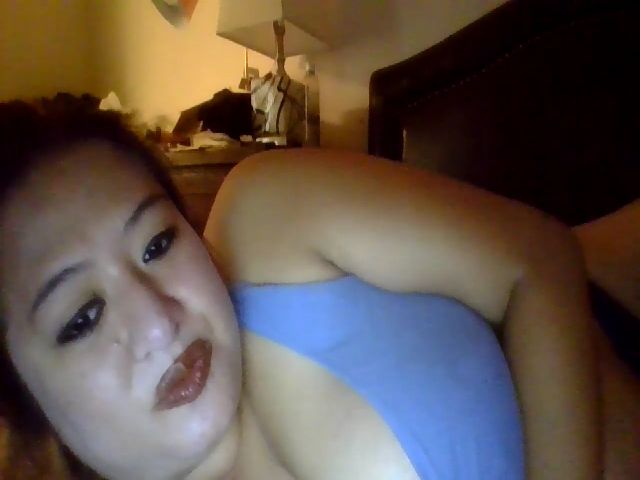 Live sex webcam photo for seXysiLvaNAaA #254612576