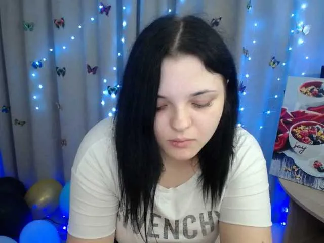 Live sex webcam photo for AnnRivers #242948417