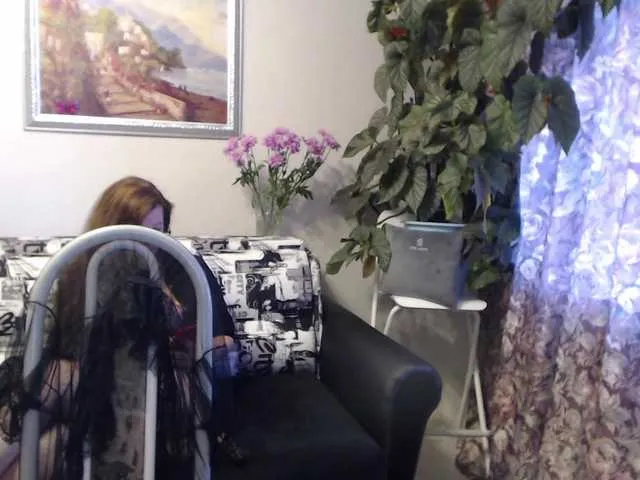 Live sex webcam photo for HelenBerg #254865490