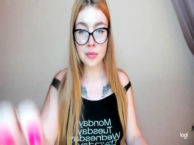 Live sex webcam photo for milafix #252566482