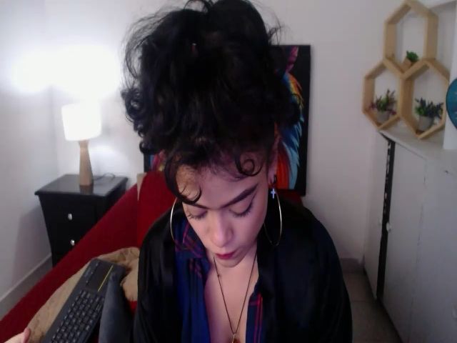 Live sex webcam photo for Manelik_benz #263366311