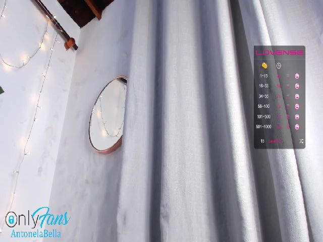Live sex webcam photo for AntonelaBella #262897620