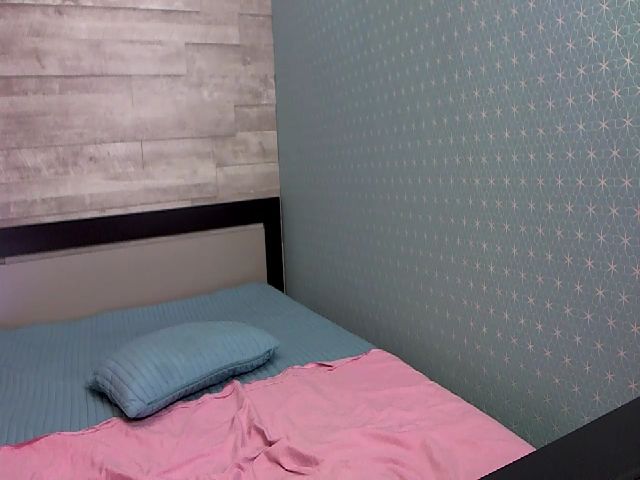 Live sex webcam photo for HugeBoobsErin #259112403