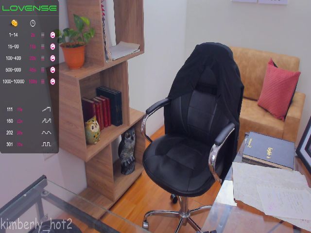 Live sex webcam photo for Kimberly_hot2 #254571535