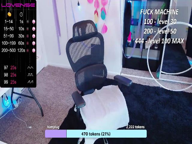 Live sex webcam photo for moonlitfox #254214908