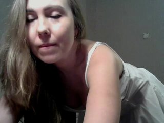 Live sex webcam photo for RusselTara #240855394