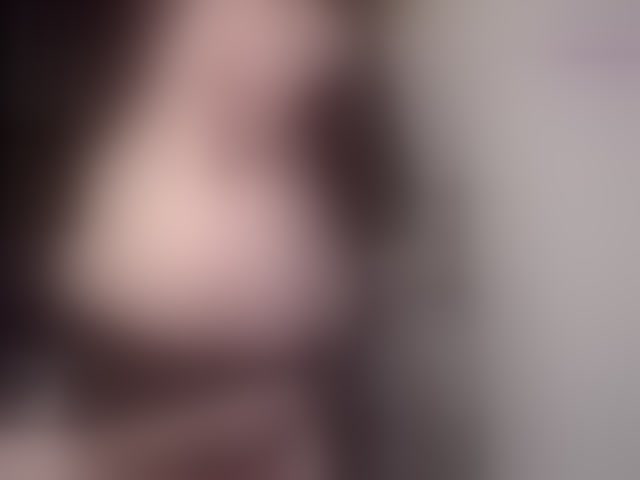 Live sex webcam photo for Noonalatin #257670177