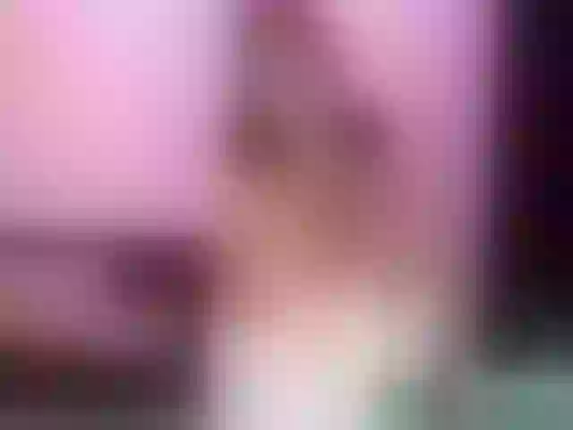 Live sex webcam photo for MaiiAngel #258914394