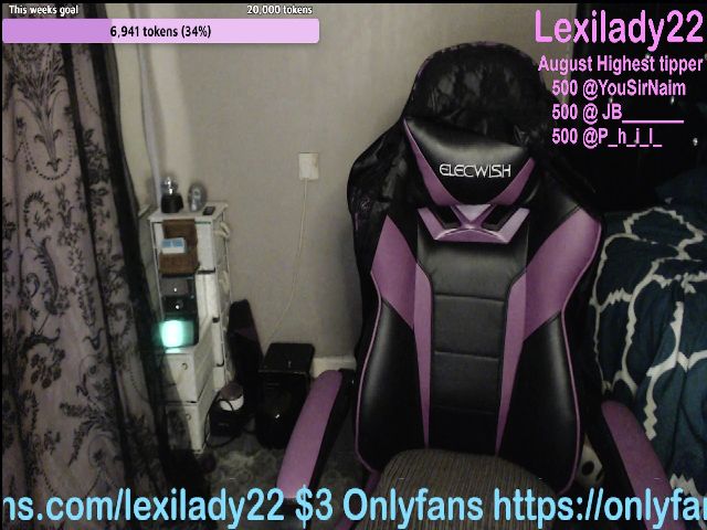 Live sex webcam photo for Lexilady22 #264946567