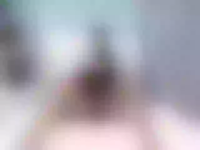Live sex webcam photo for HeidiCutie #255029469