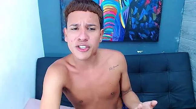 Live sex webcam photo for handsome_kingx #244704587