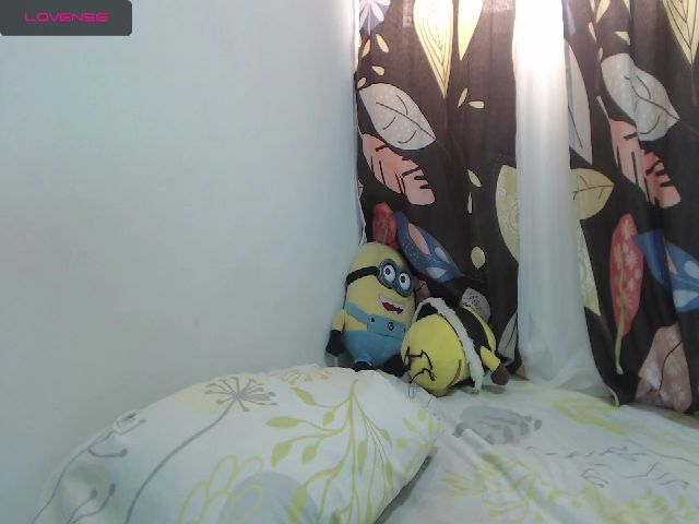 Live sex webcam photo for Mariana__Cute #258265233