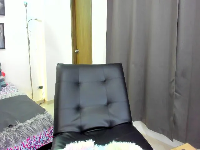Live sex webcam photo for Juanabrau #252490918