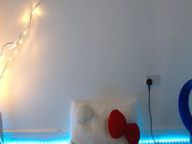 Live sex webcam photo for Miss_ReinaT #256836857