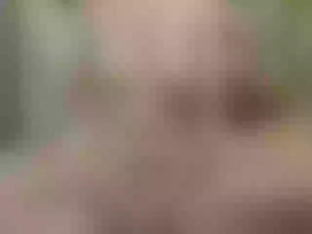 Live sex webcam photo for Mssbombom_ #254408116
