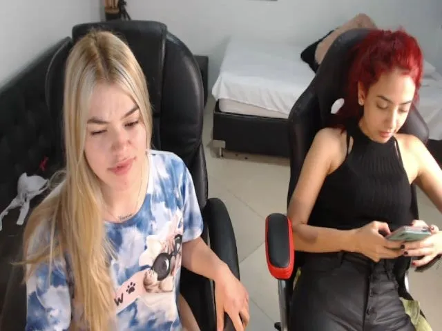 Live sex webcam photo for Thaunhty #255251509