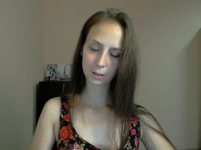 Live sex webcam photo for CuddliesNikki #252885991