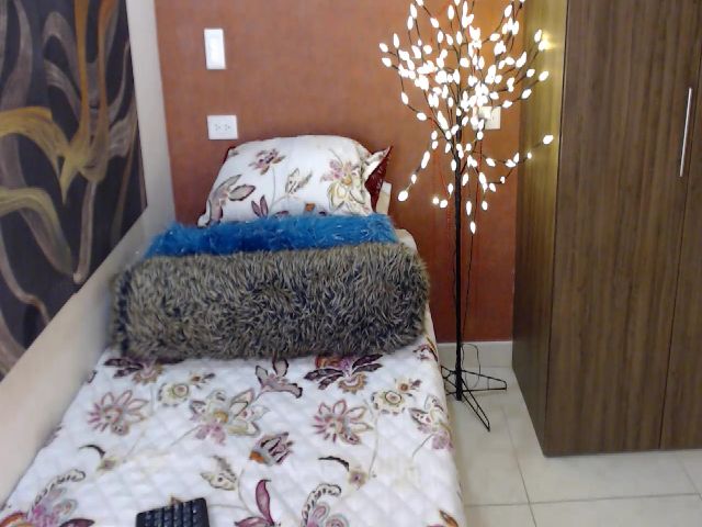 Live sex webcam photo for Forevermanu #260646654