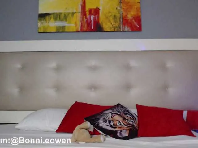 Live sex webcam photo for BonnieOwen #240924856