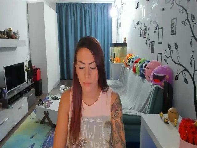 Live sex webcam photo for OneLife_ #258328973