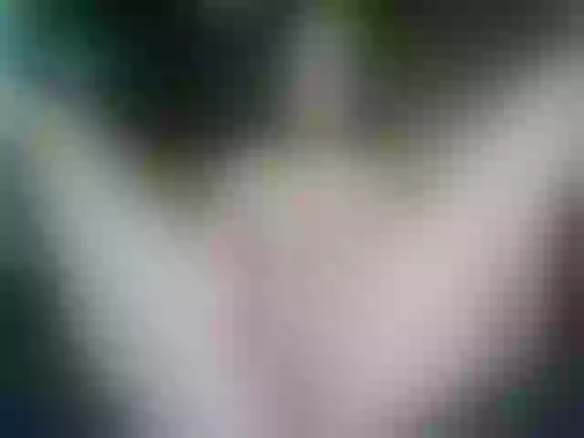 Live sex webcam photo for JenniferLuvv #258082190
