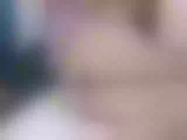 Live sex webcam photo for lilyhung50 #241025260