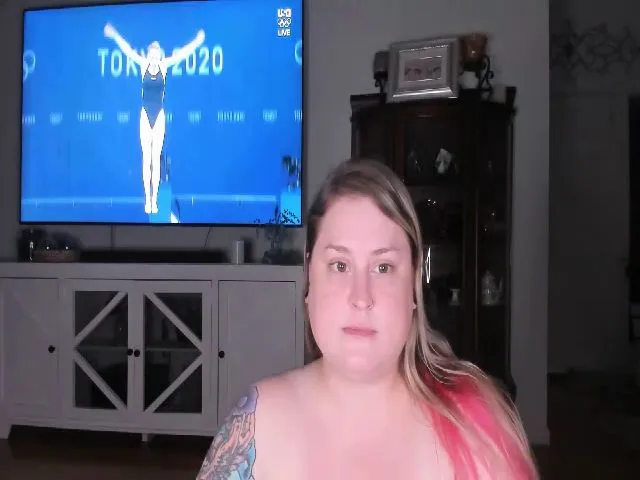Live sex webcam photo for Mari_Jae #261932237