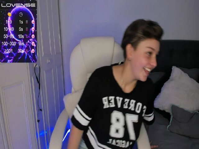 Live sex webcam photo for SalemJimenez #261812220