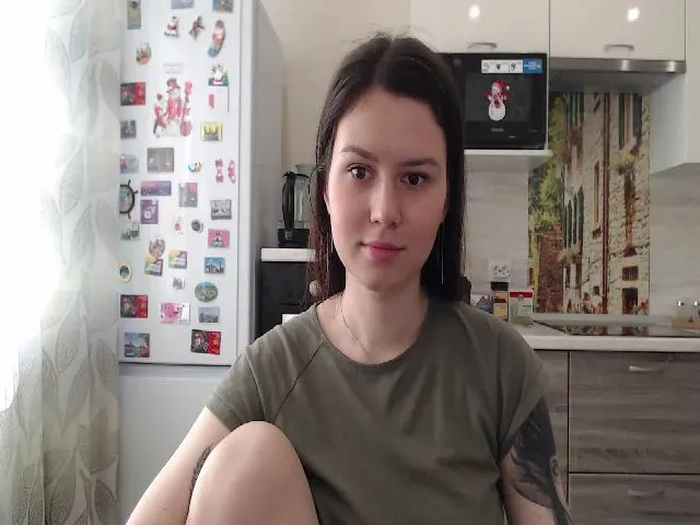 Live sex webcam photo for WonderXGirlXX #261360055