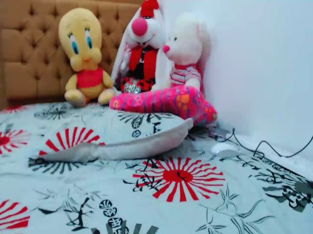 Live sex webcam photo for Julieta_art #260865518