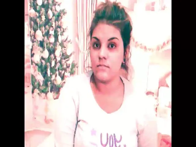 Live sex webcam photo for Sexyindianzn #253495857