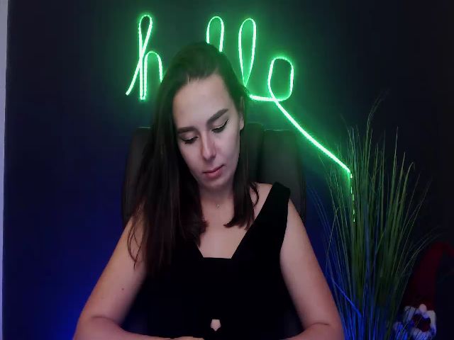 Live sex webcam photo for DinaD #263784956