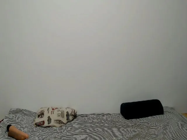 Live sex webcam photo for WildLadyHawke #258065171