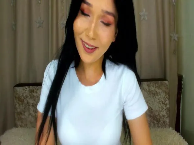 Live sex webcam photo for LinYaoKiss #255520940