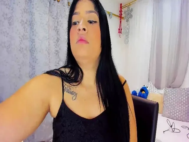 Live sex webcam photo for Emilly_harper #256277905