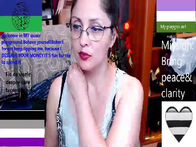 Live sex webcam photo for ImperatrizaS #254610633