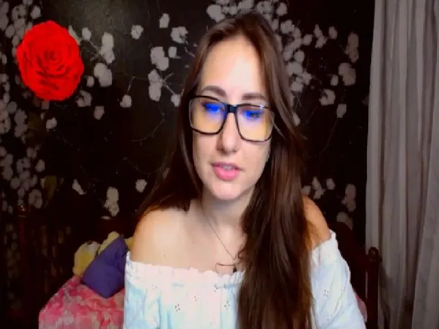 Live sex webcam photo for Nilla_Chim__ #263534706