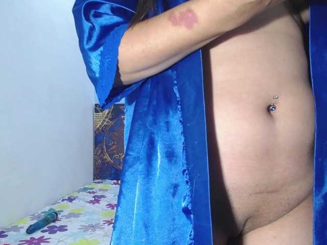 Live sex webcam photo for Susann-stonee #241753776