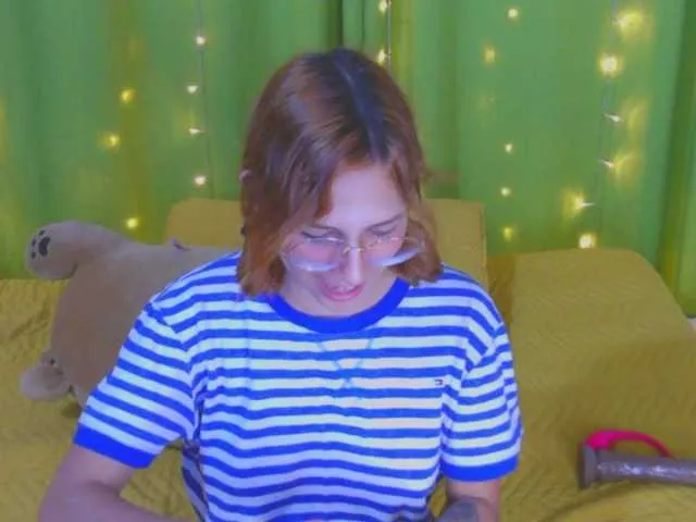 Live sex webcam photo for Laazulyy #241339647