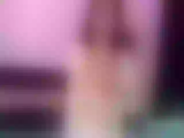 Live sex webcam photo for MaiiAngel #256607759