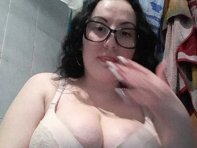 Live sex webcam photo for tatianamedi #241162450
