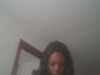 Live sex webcam photo for Honey0811 #240565955